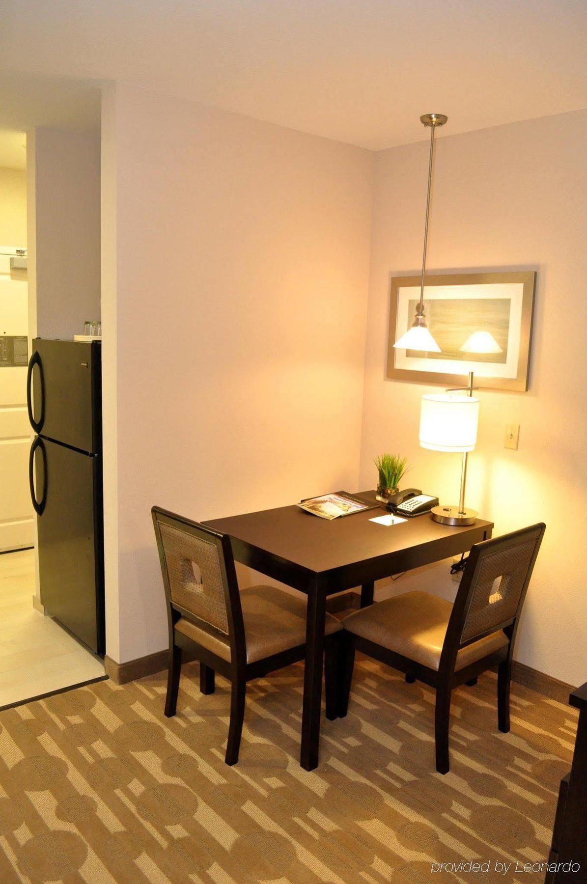 โฮมวูดสวีท บายฮิลตัน ฟอร์ตเวย์น โฮเต็ล Hotel Ellisville ห้อง รูปภาพ